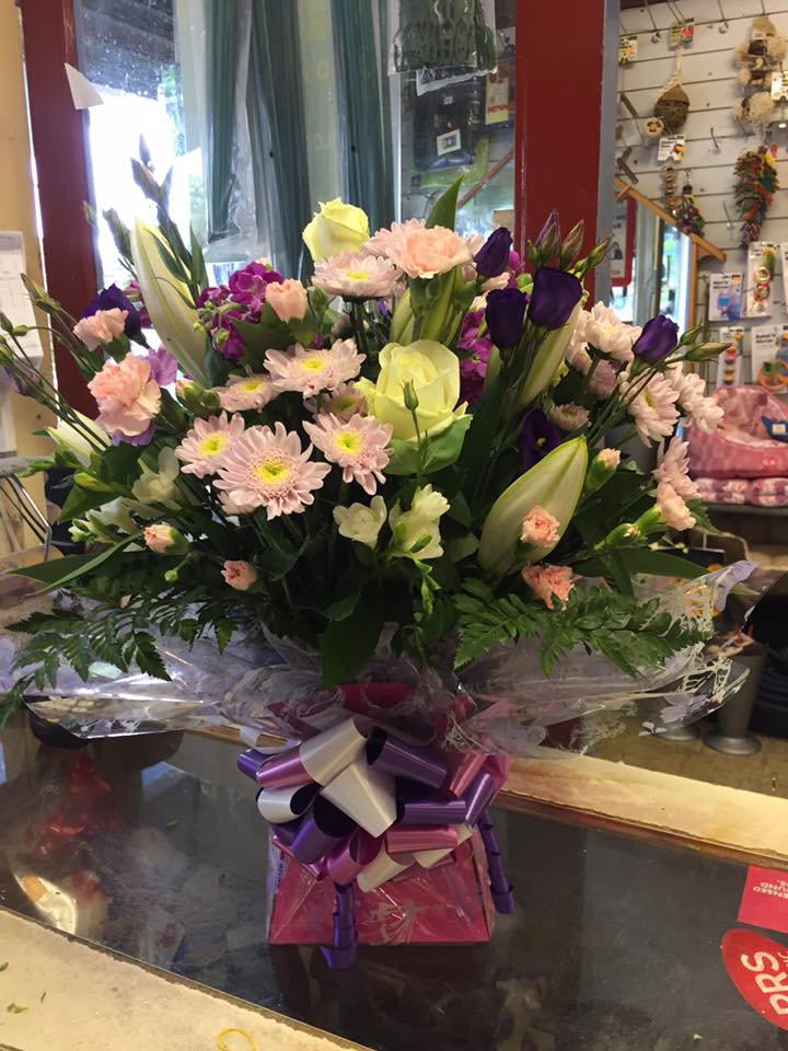Aqua Pack Bouquets