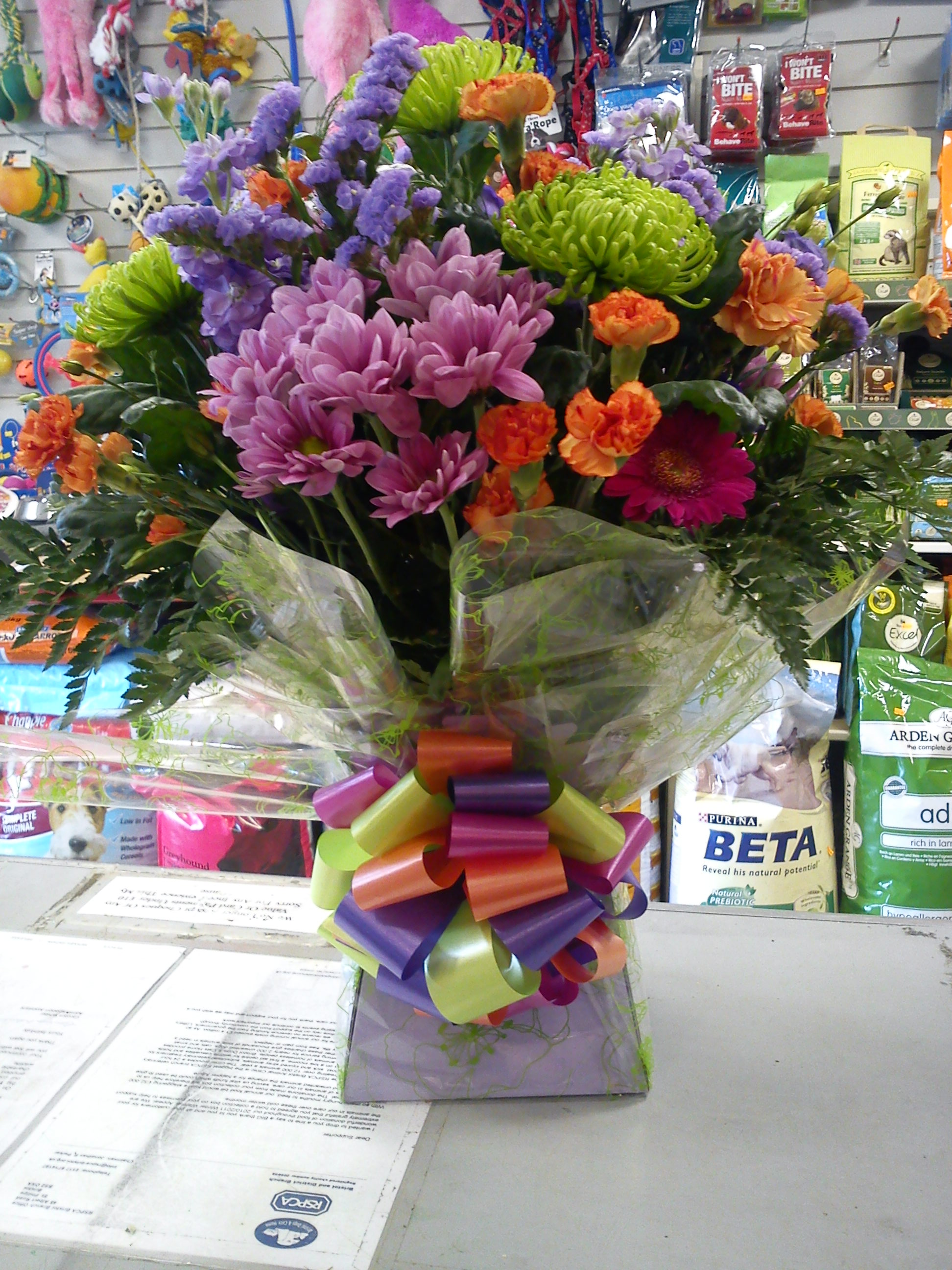 Aqua Pack Bouquets - Pet-Alls Florist